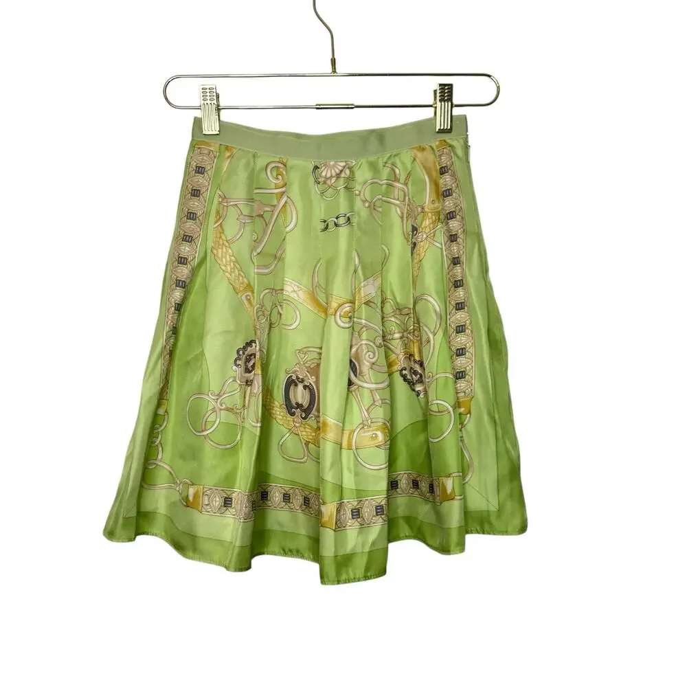 J. McLaughlin 100% Silk Pleated Mini Skirt Green Women 6 Lined Chain Print